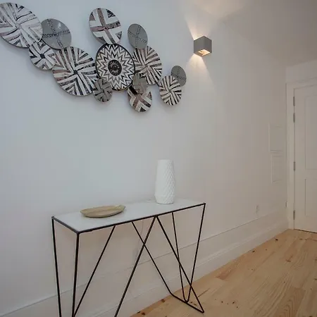 Apartment Liiiving In - Clerigos Terrace *