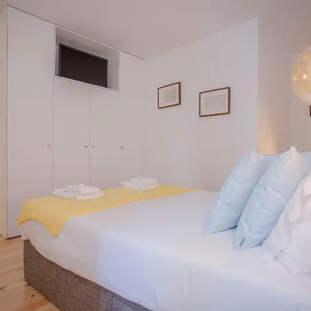Apartment Liiiving In - Clerigos Terrace